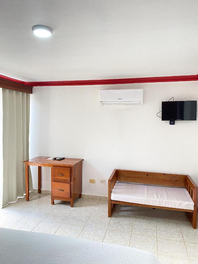 Lutix Hotels El Limon Kültér fotó